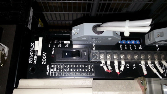 YASAKWA SERVOPACK CACR-SR01AC-1ERY102