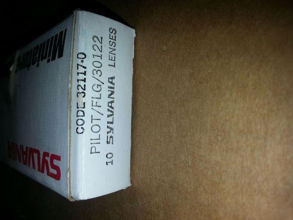 NIB SYLVANIA PILOT FLG  30122 LENSES 32117 ......BOX OF 10/ ORDER
