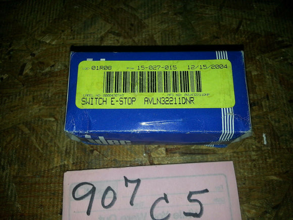 NIB IDEC AVLN32211DNR E-STOP SWITCH