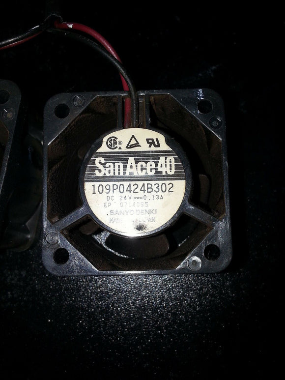 SANYO 109P0424B302 fan 24V 0.13A 40*40*28MM  ... EACH