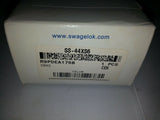 SWAGELOK SS-44XS6 R9PDEA176B 3-WAY BALL VALVE
