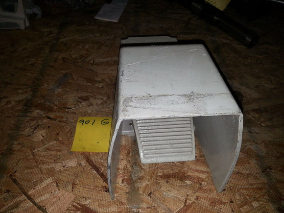 HEAVY DUTY INDUSTRIAL FOOT SWITCH AS IN PICTURE