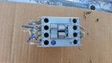 ALLEN BRADLEY CONTACTOR 24V COIL 700-CF400Z* qty