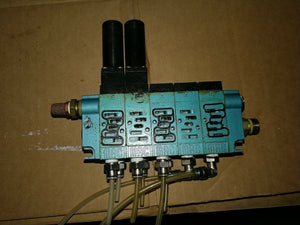 MAC VALVE LAC DDAJ MANIFOLD VALVE BASE .. FIVE ON A LOT .. AS IN PICTURE .. EACH