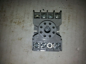 WARNER 6001-101-001 27E122 10A 300V RELAY SOCKET